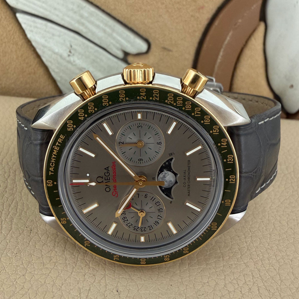 Omega Speedmaster Moonphase 30423445206001 7