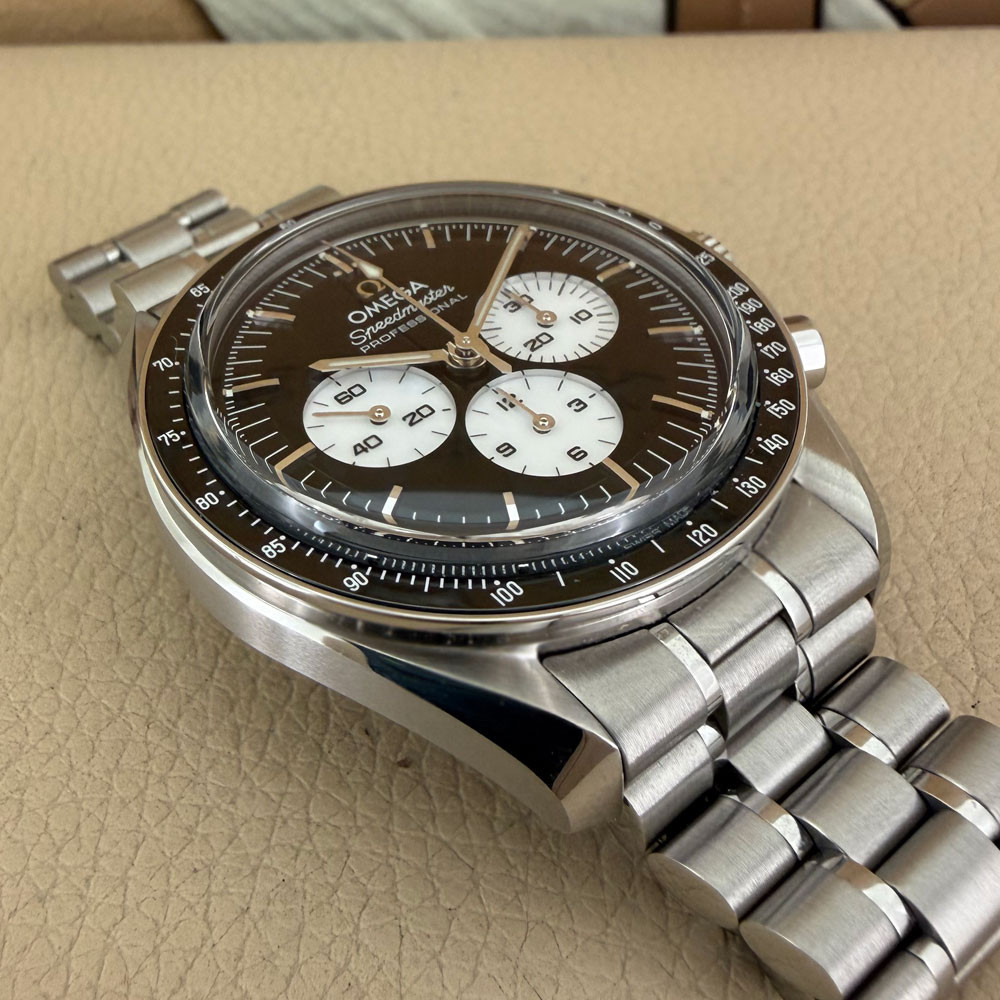 Omega Speedmaster Moonwatch Professional 31030425001004 13