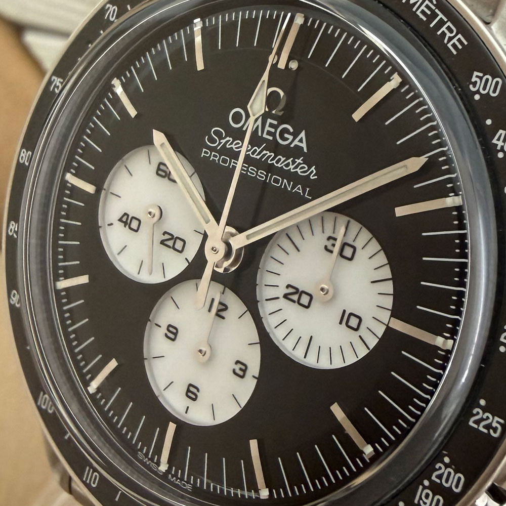 Omega Speedmaster Moonwatch Professional 31030425001004 5