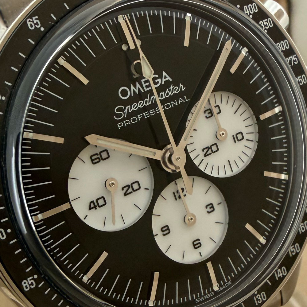 Omega Speedmaster Moonwatch Professional 31030425001004 6
