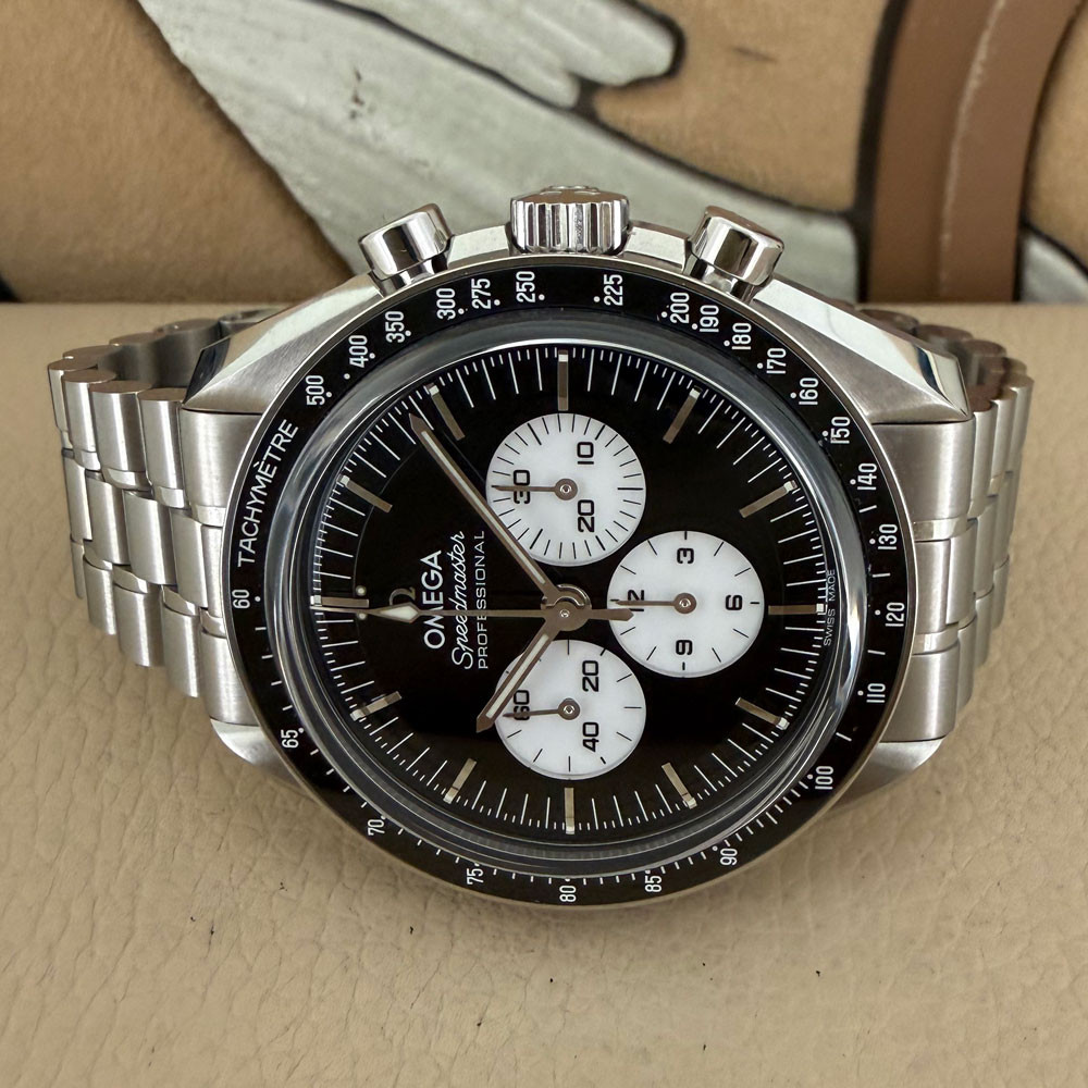 Omega Speedmaster Moonwatch Professional 31030425001004 7