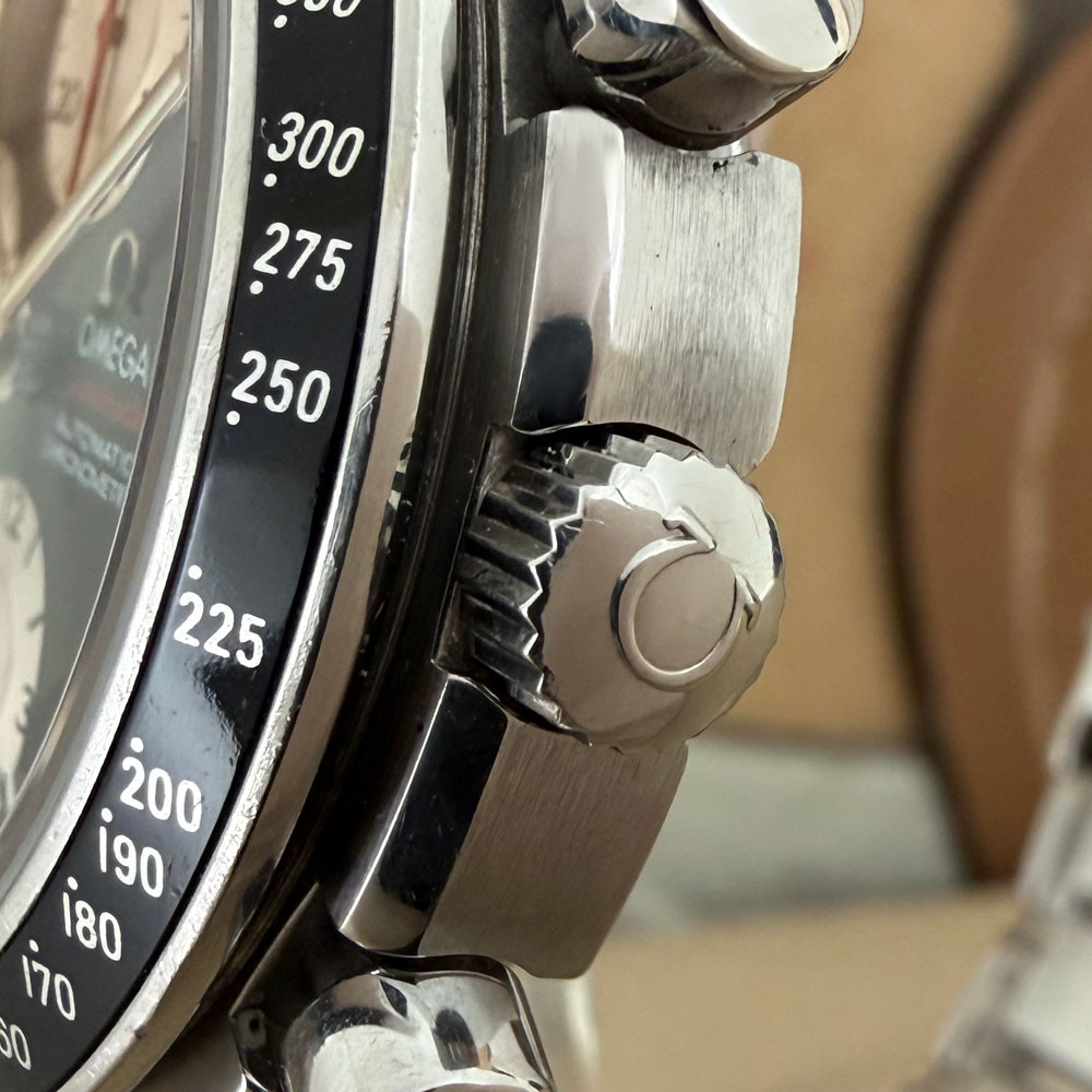 Omega Speedmaster Date 32105100 4