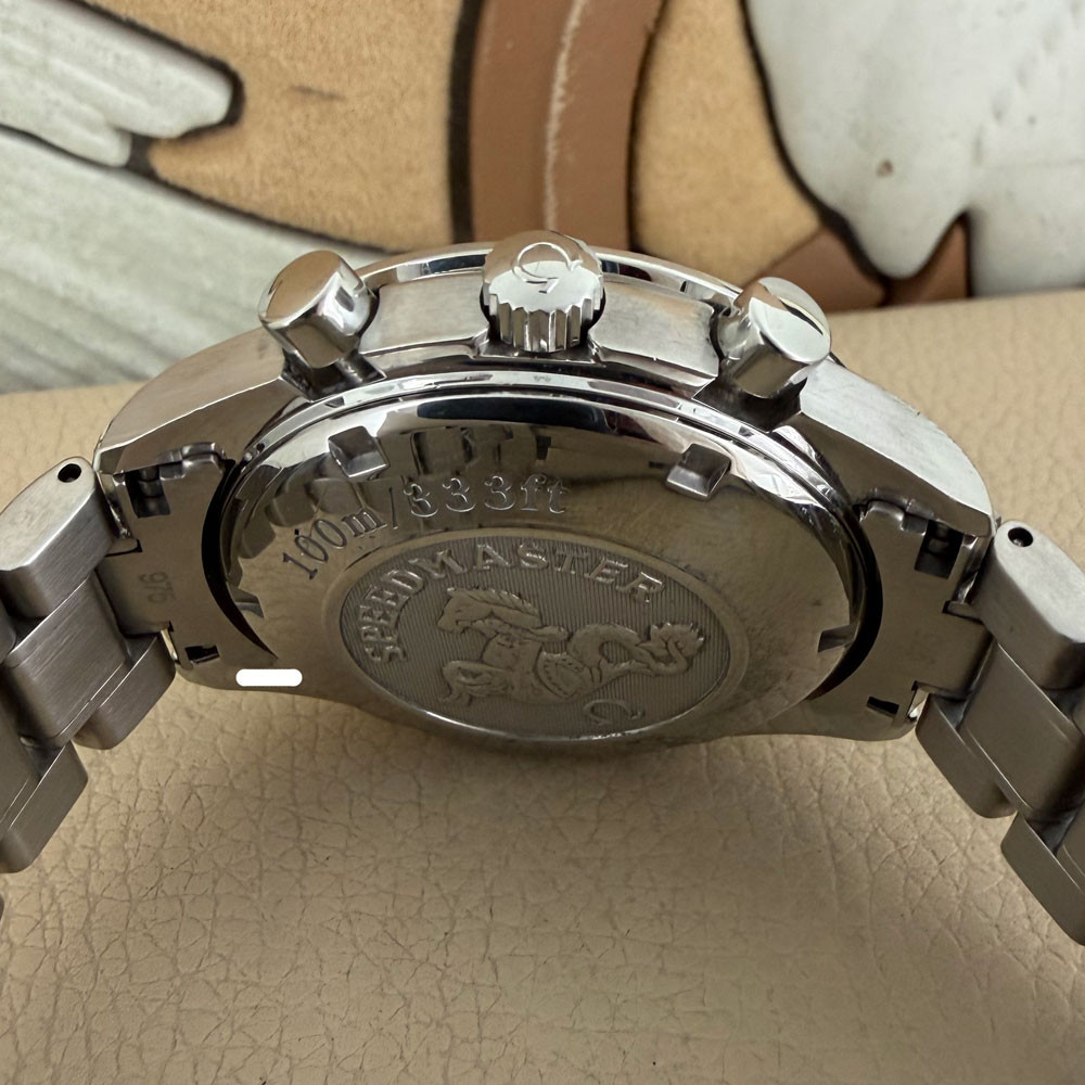 Omega Speedmaster Date 32105100 8