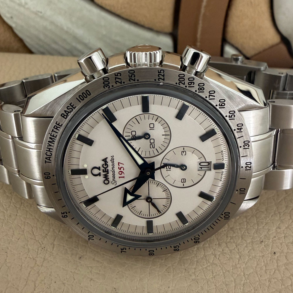Omega Speedmaster Broad Arrow 1957 32110425002001 14