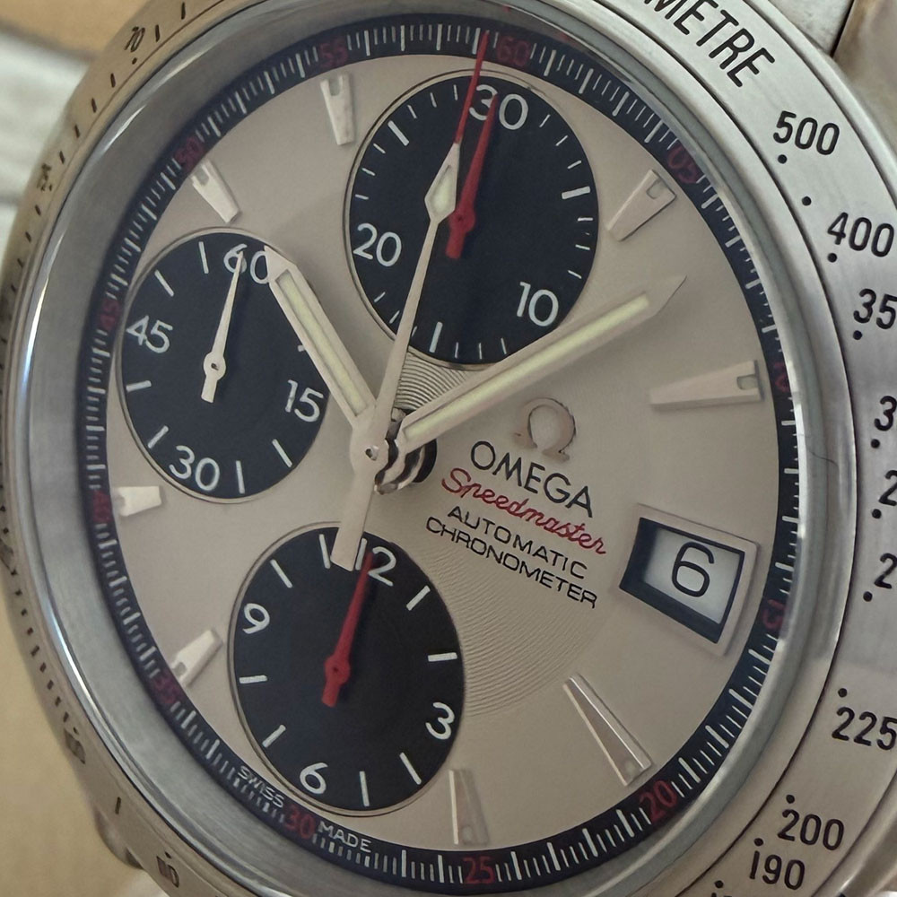 Omega Speedmaster Date 32113100 5