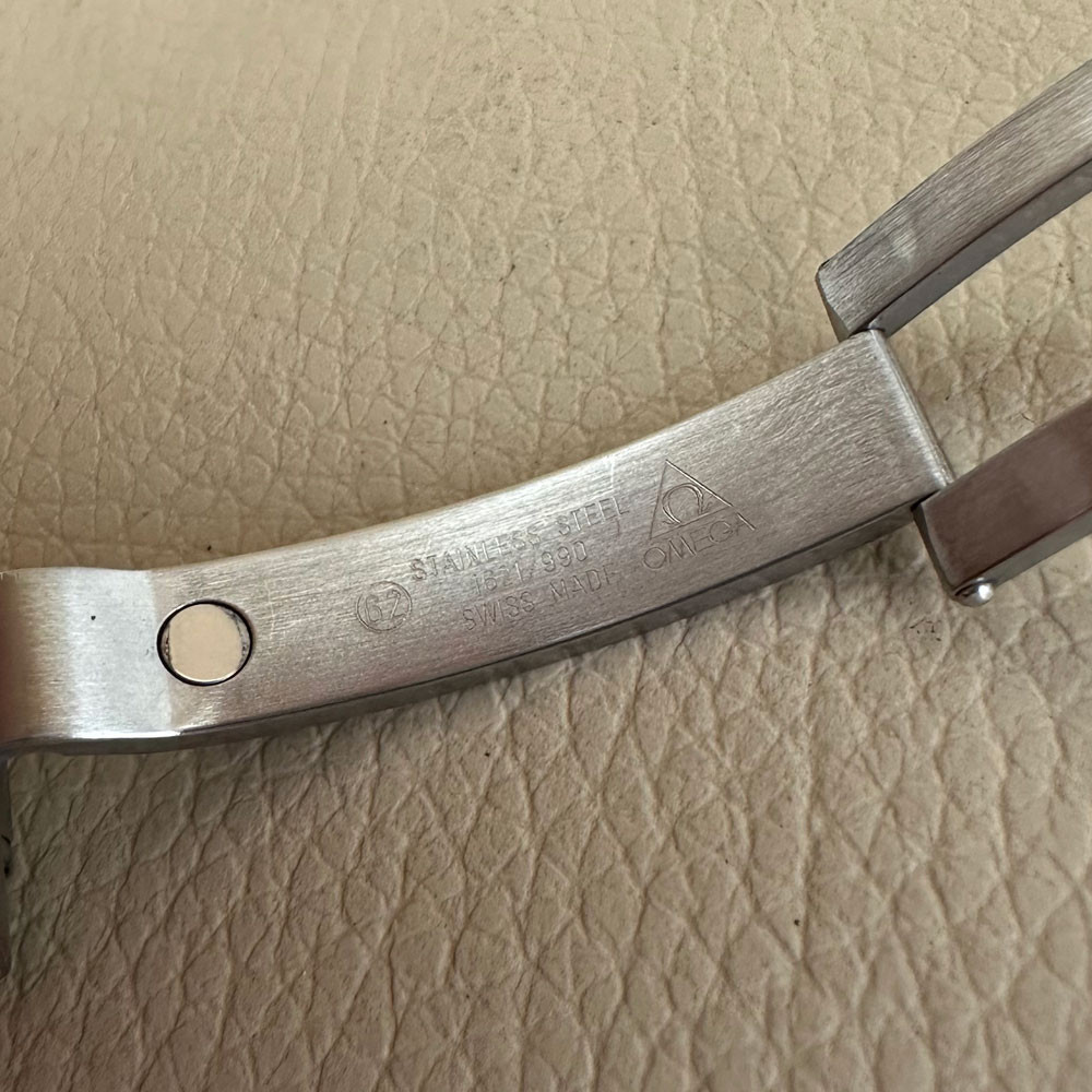 Omega Speedmaster Legend Michael Schumacher 32130445001001 9