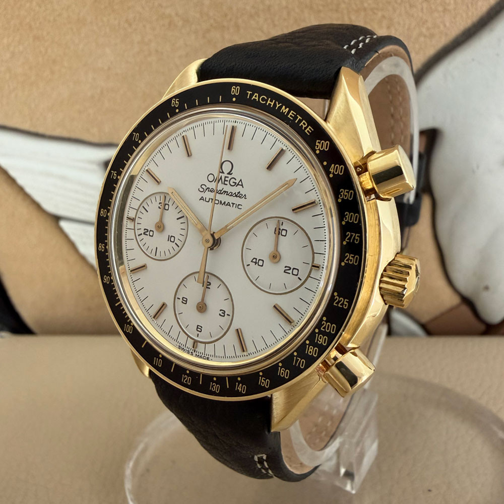 Omega Speedmaster Reduced 18 Kt Gold 1750032 1