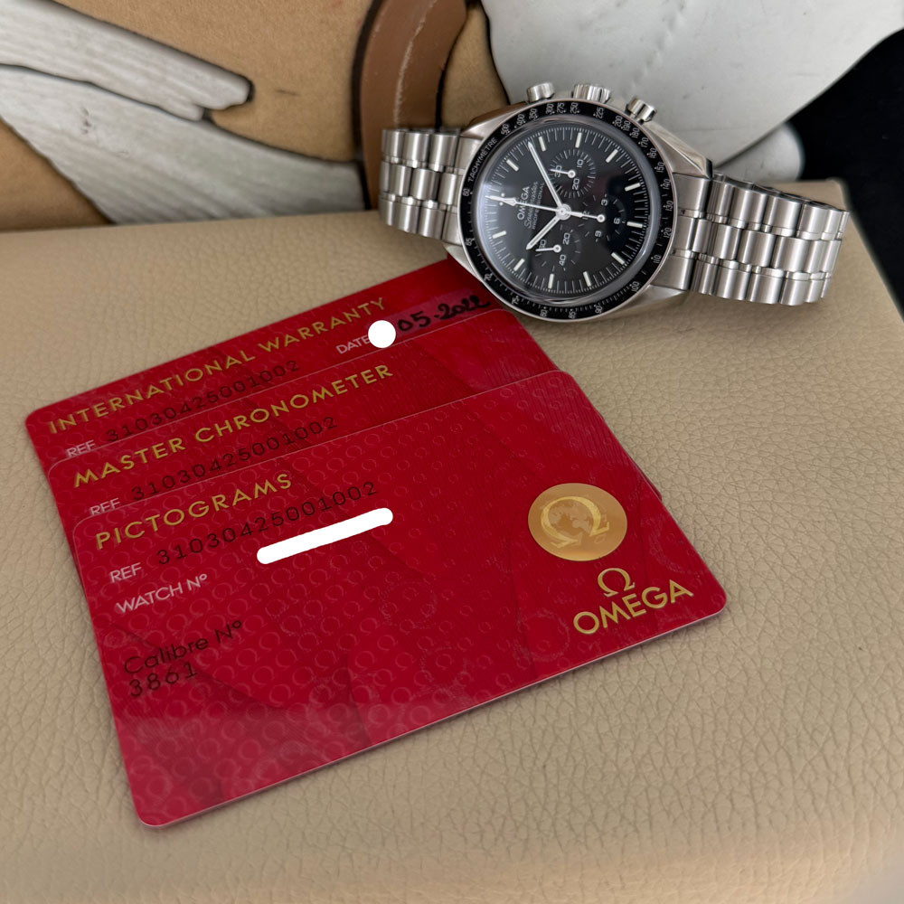 Omega Speedmaster Moonwatch Sapphire Sandwich 31030425001002 1