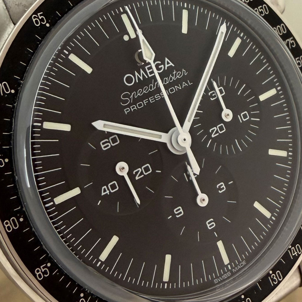 Omega Speedmaster Moonwatch Sapphire Sandwich 31030425001002 6