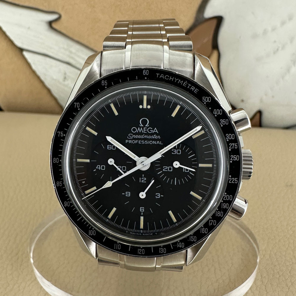 Omega Speedmaster Moonwatch Tritium Dial 1450022 0