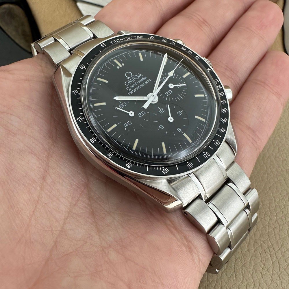 Omega Speedmaster Moonwatch Tritium Dial 1450022 9