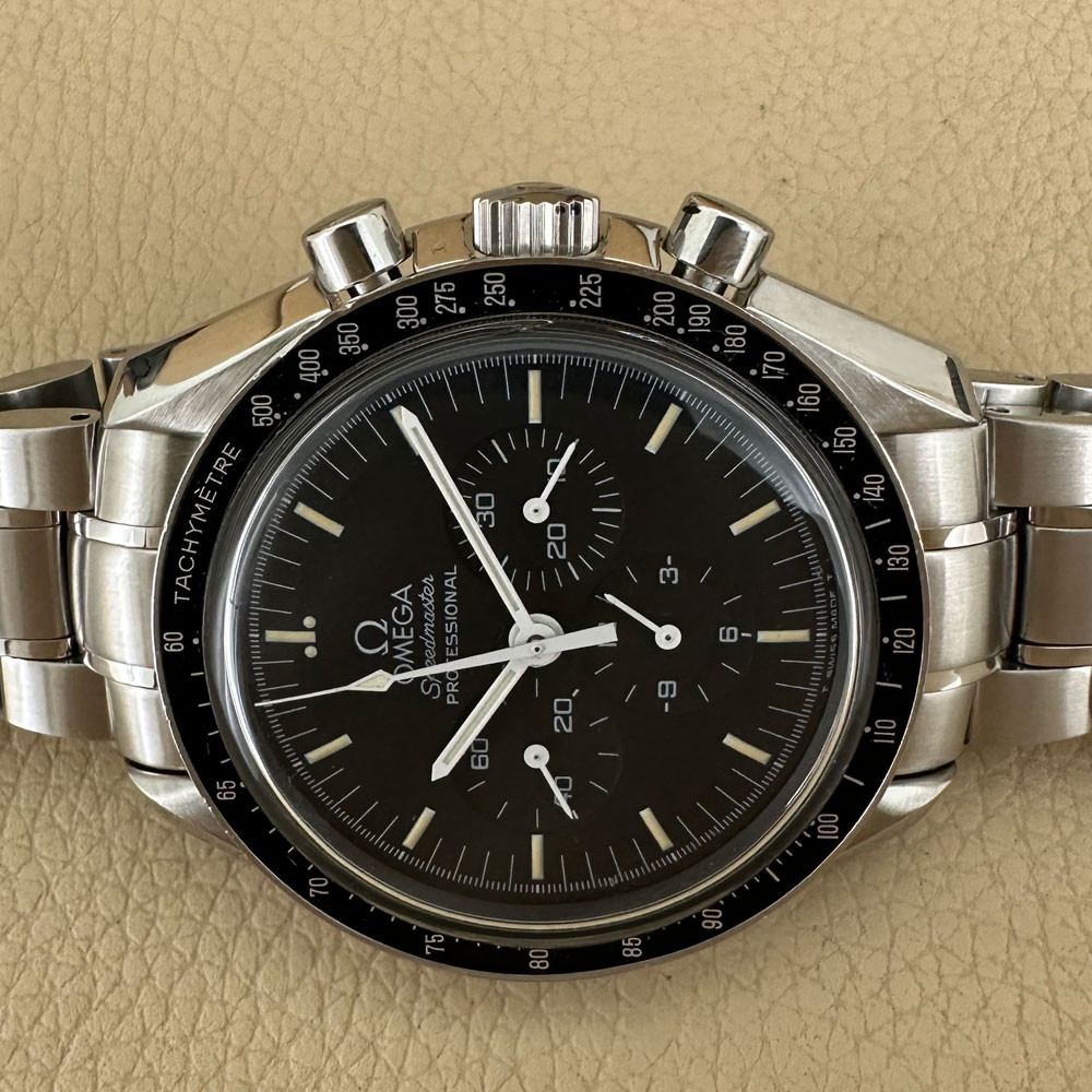 Omega Speedmaster Moonwatch Tritium Dial 1450022 14