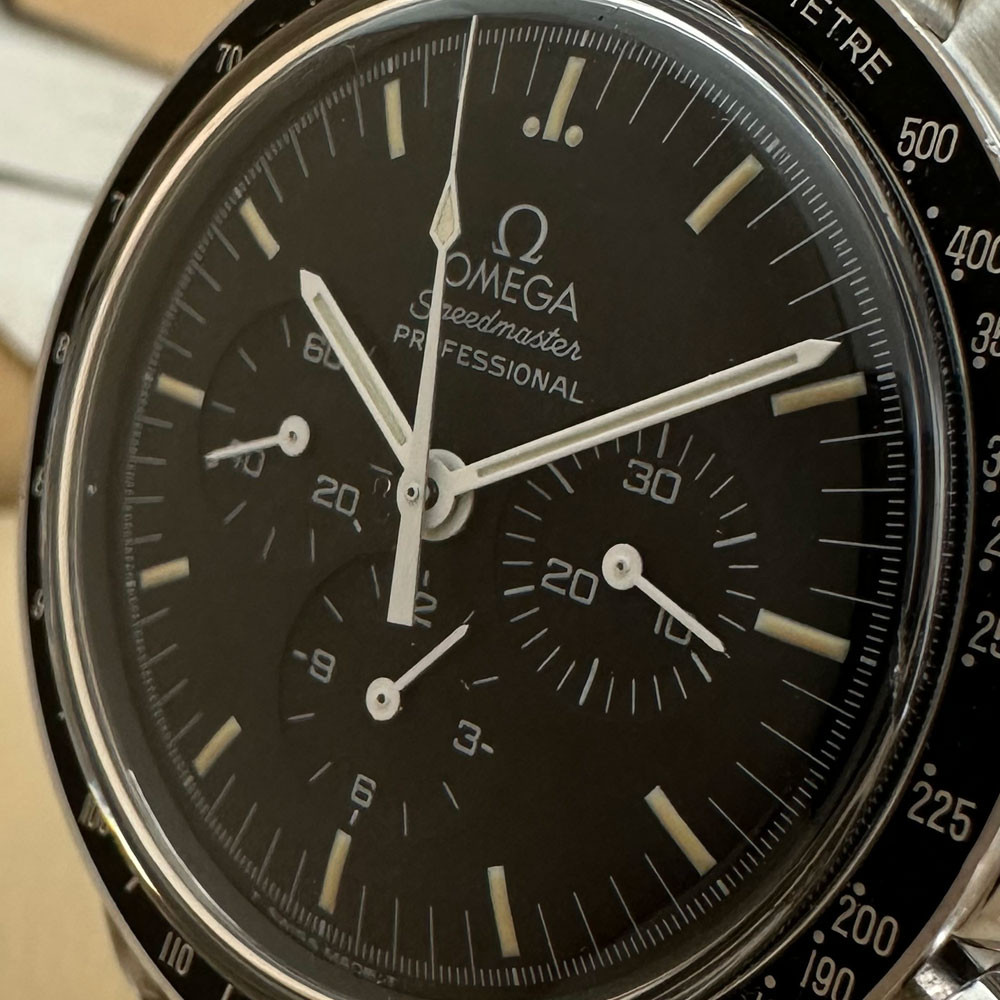 Omega Speedmaster Moonwatch Tritium Dial 1450022 4