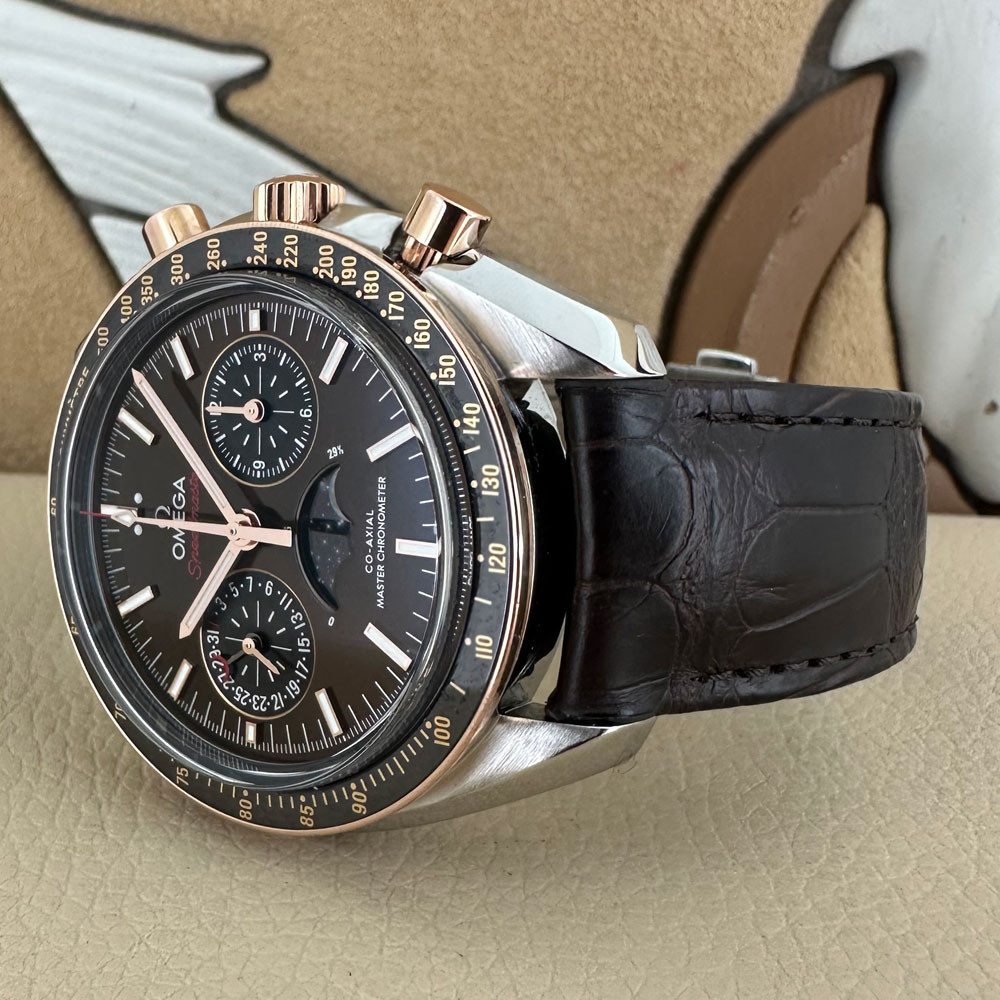 Omega Speedmaster Moonwatch Moonphase 30423445213001 12