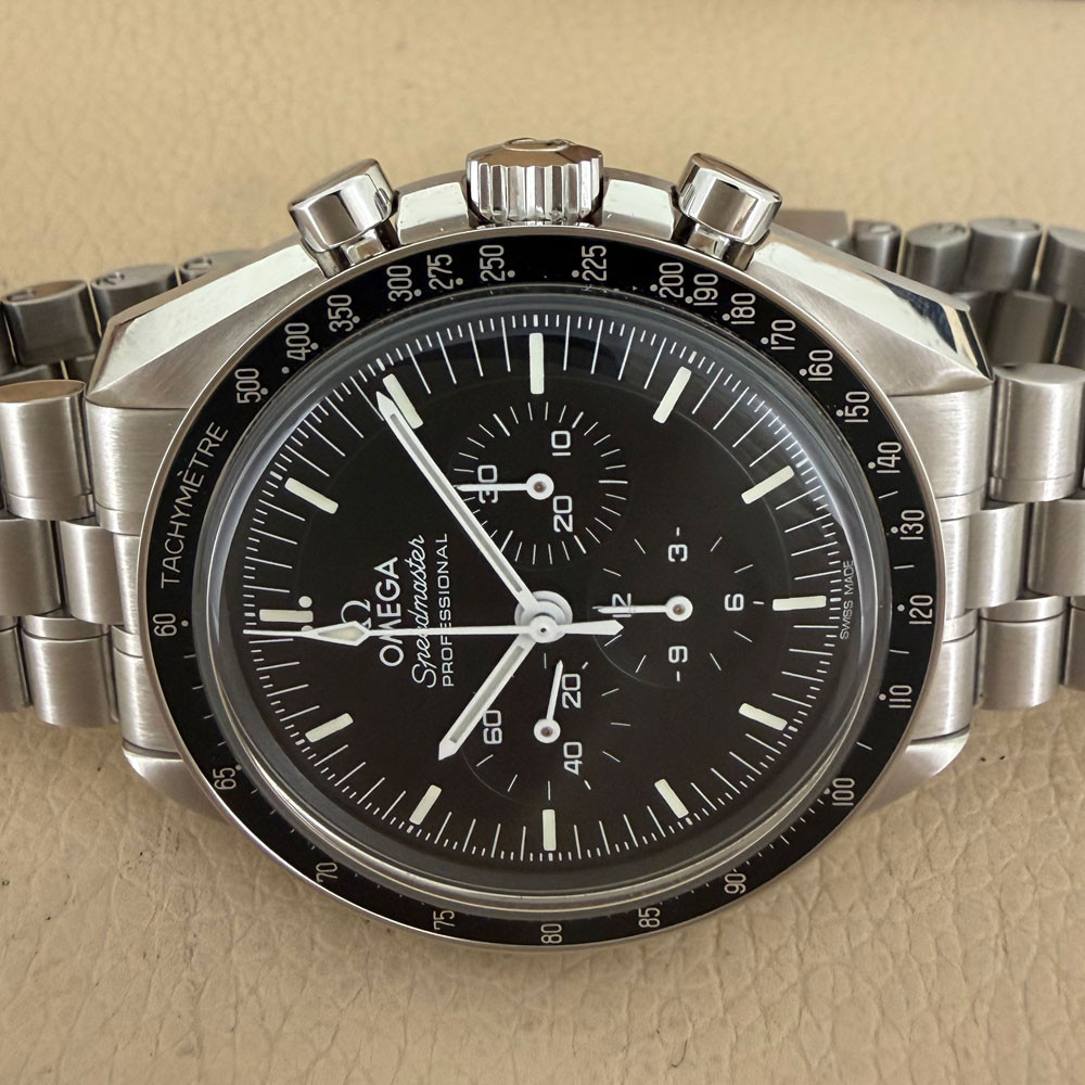 Omega Speedmaster Moonwatch Co  Axial 31030425001001 15
