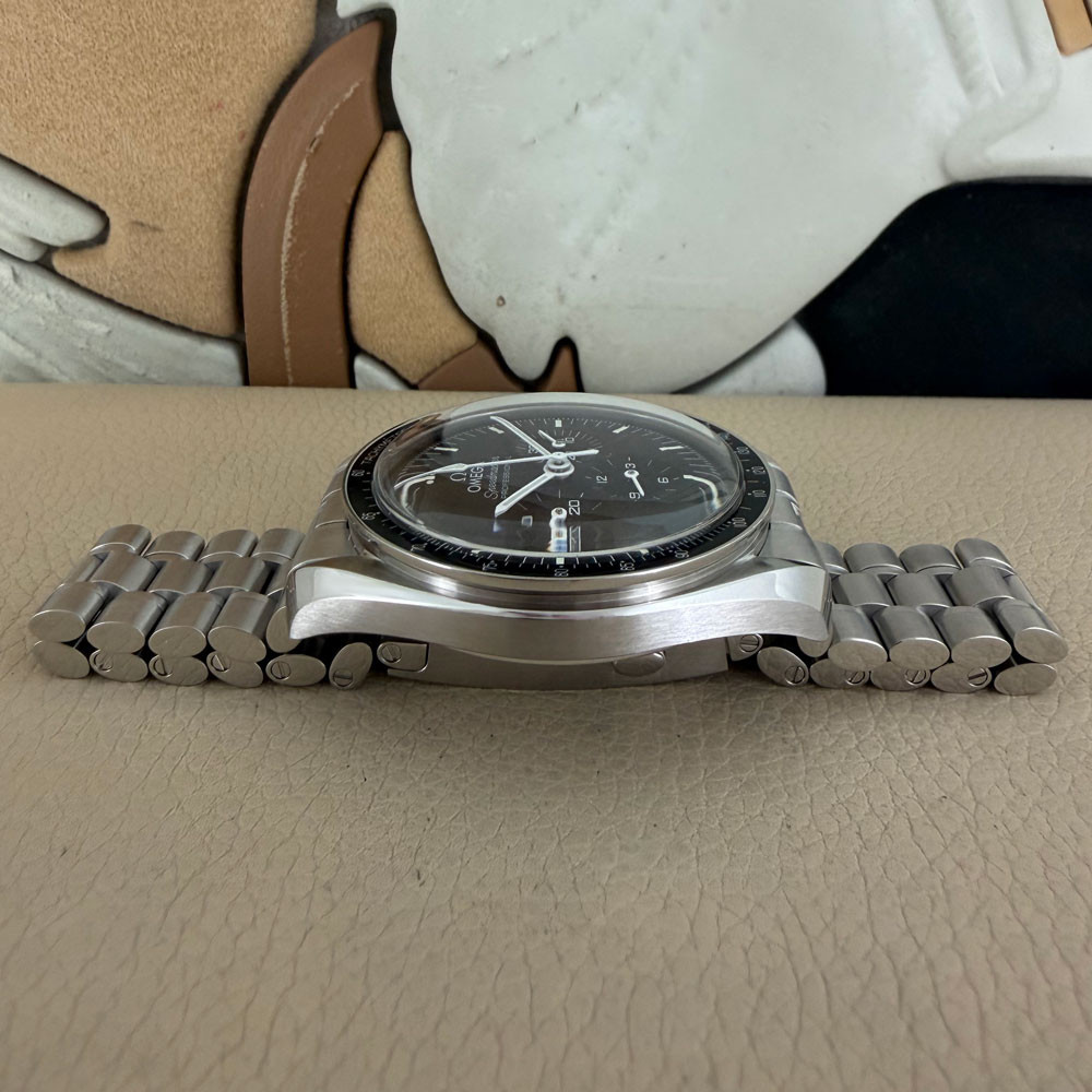 Omega Speedmaster Moonwatch Co  Axial 31030425001001 12