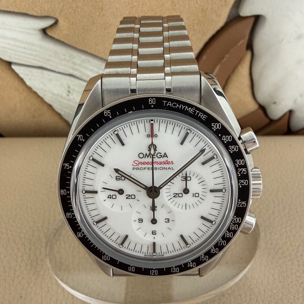 Omega Speedmaster Moonwatch Professional 31030425004001 0
