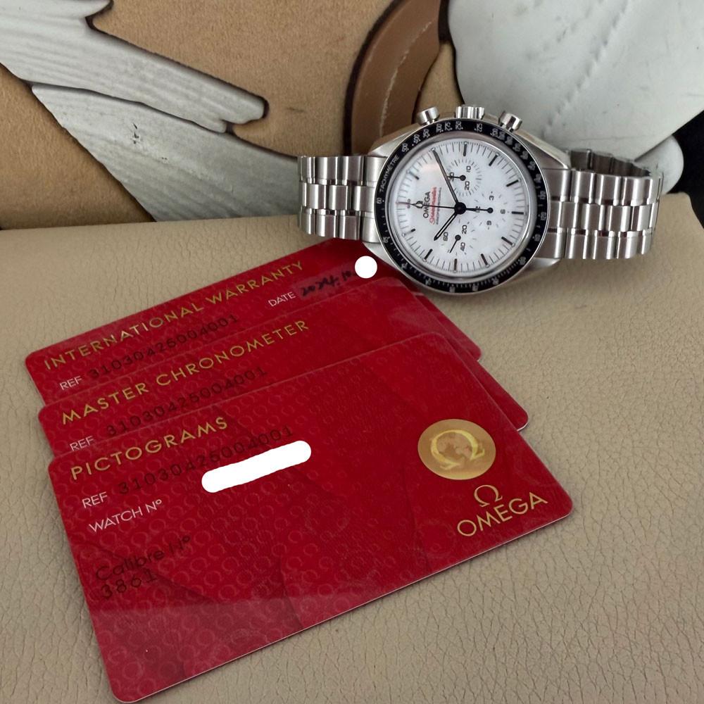 Omega Speedmaster Moonwatch Professional 31030425004001 1