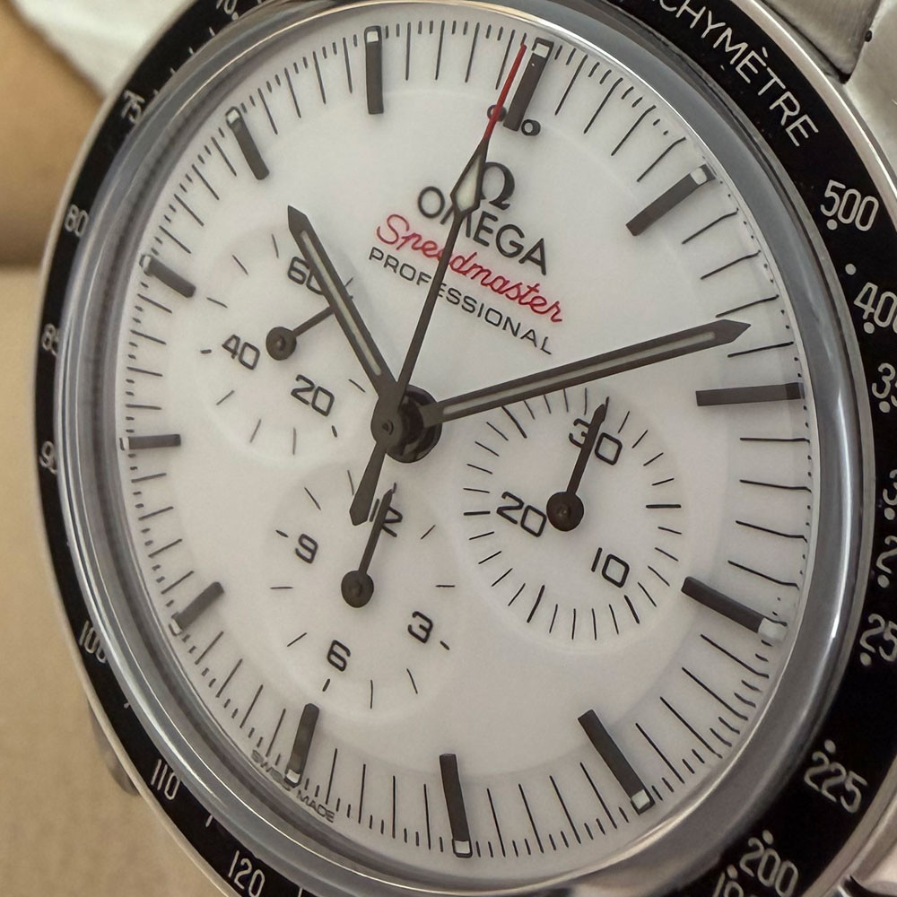 Omega Speedmaster Moonwatch Professional 31030425004001 5