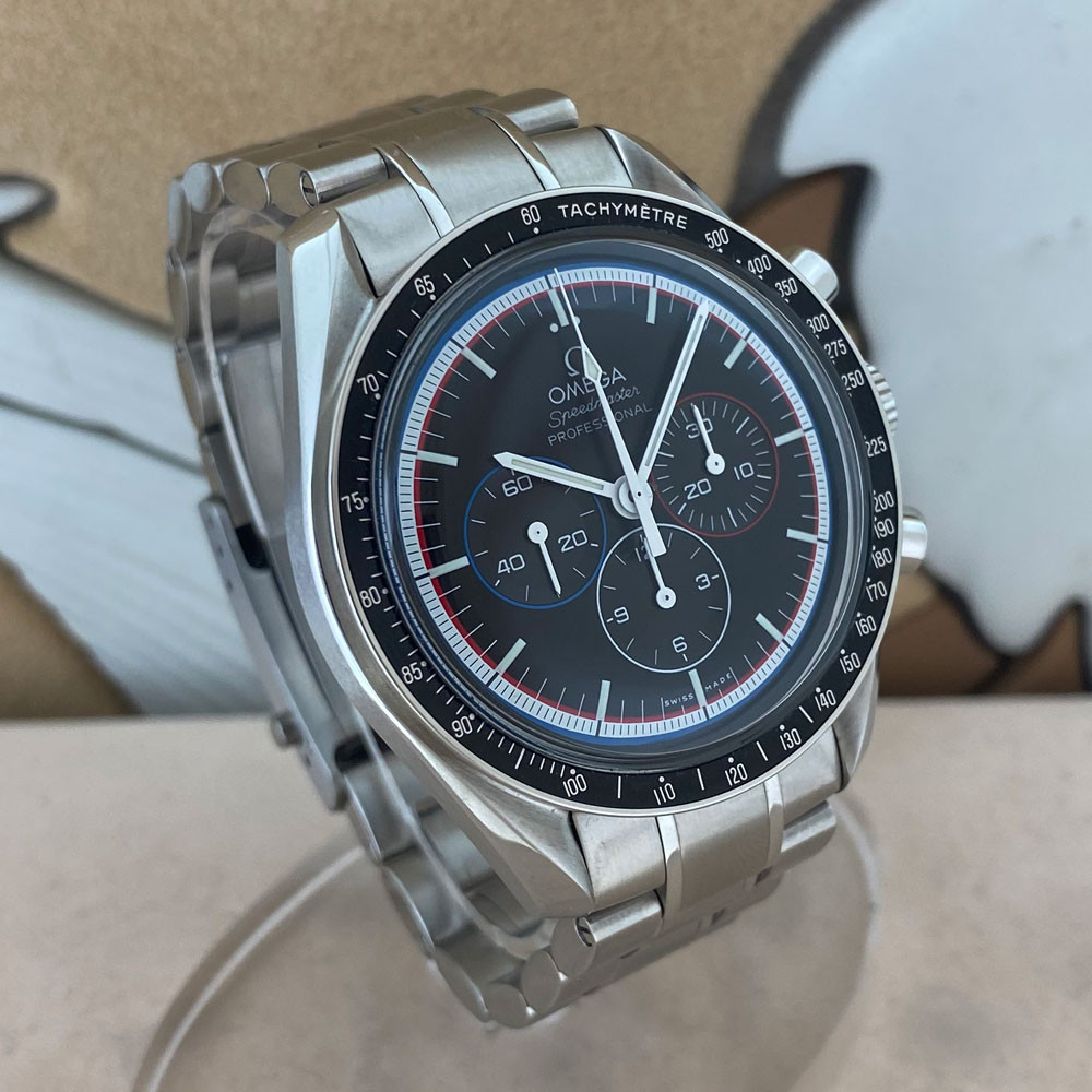 Omega Speedmaster Moonwatch Apollo 15 40th Anniversary 31130423001003 3