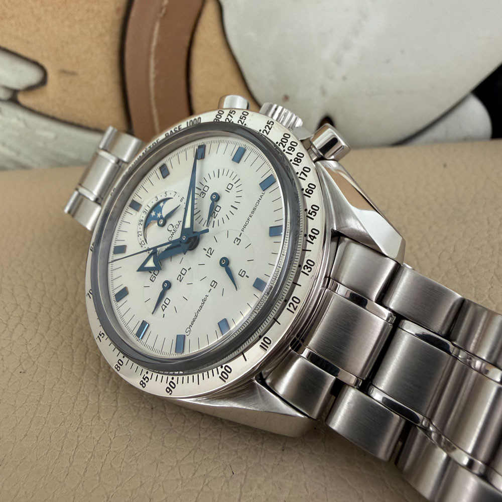 Omega Speedmaster Moonwatch Broad Arrow Moonphase 35752000 13