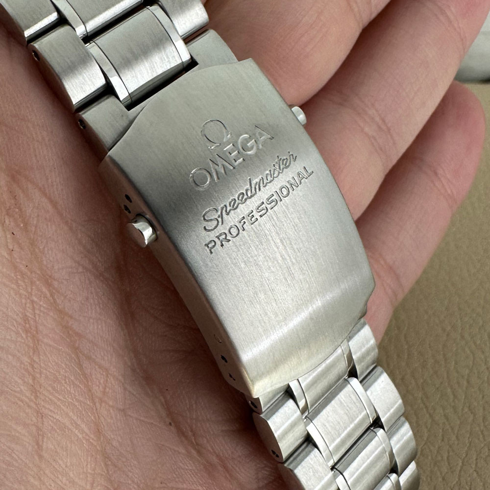 Omega Speedmaster Moonwatch Moonphase 38765031 9