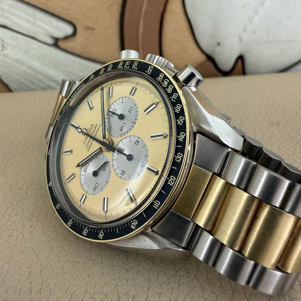 Omega Speedmaster Moonwatch Professional DD145.022 14
