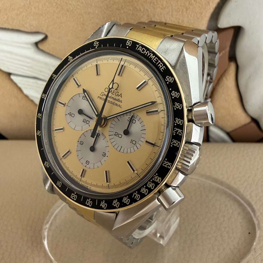 Omega Speedmaster Moonwatch Professional DD145.022 2