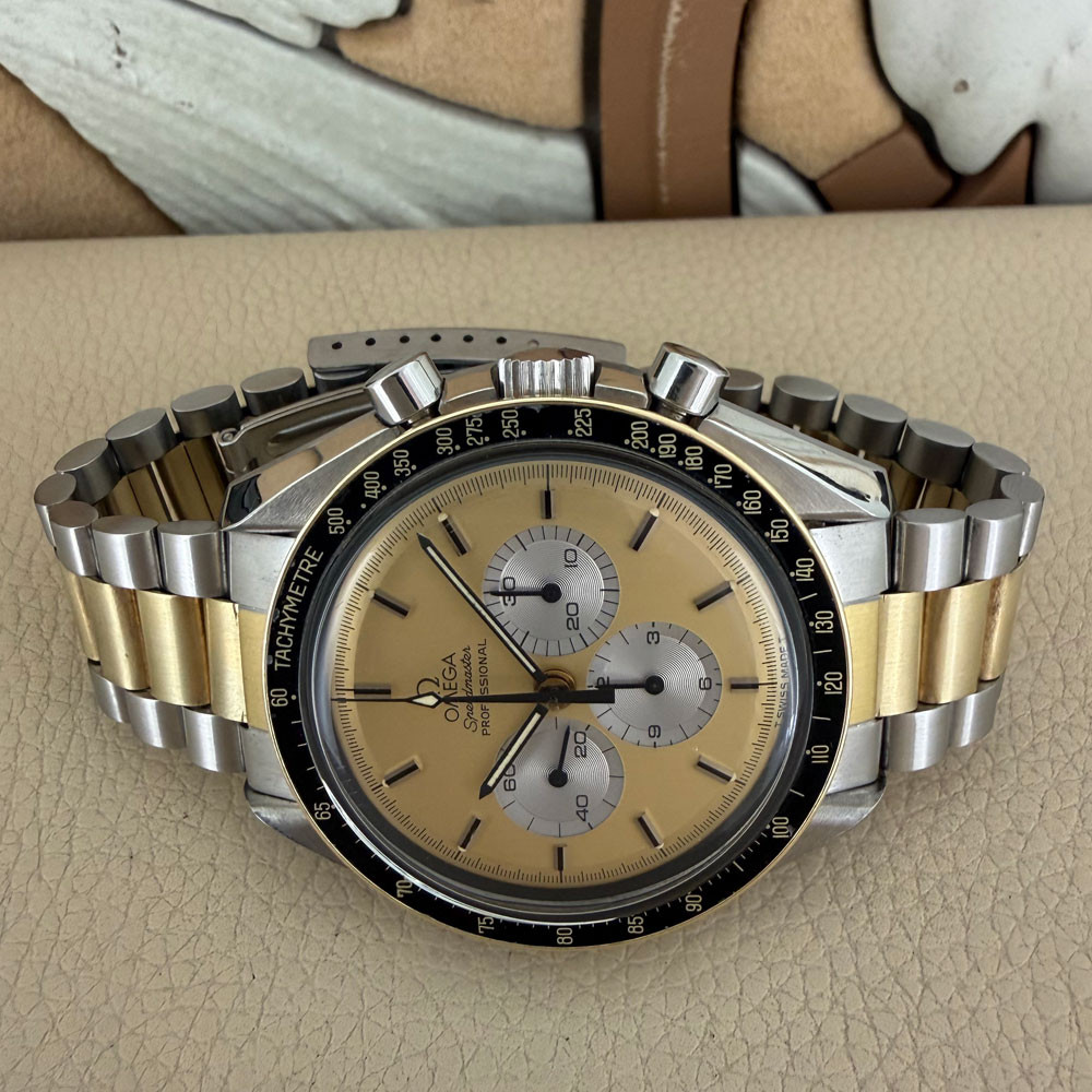 Omega Speedmaster Moonwatch Professional DD145.022 7
