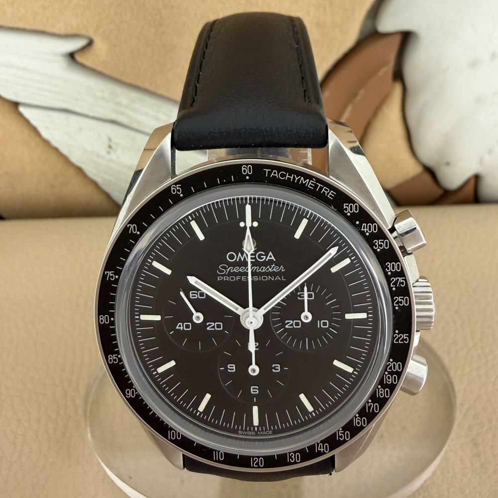 Omega Speedmaster Professional Moonwatch 31032425001002 0