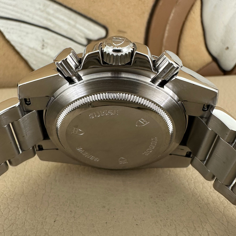 Tudor Sport Chronograph 20300 8