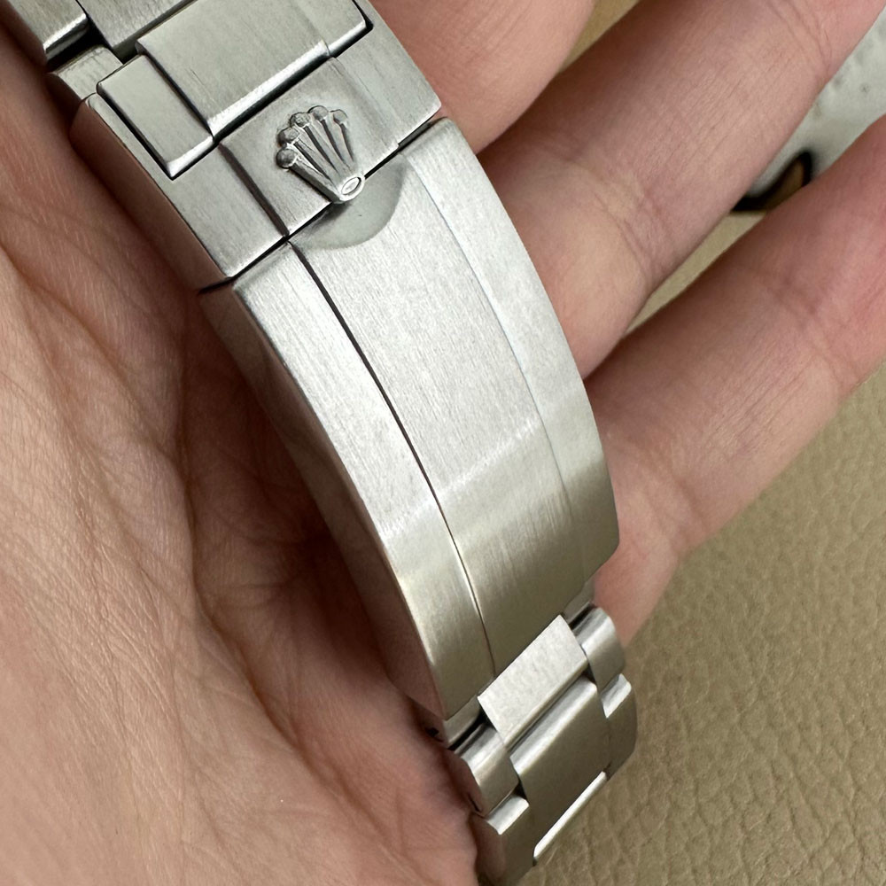 Rolex Submariner 114060 9