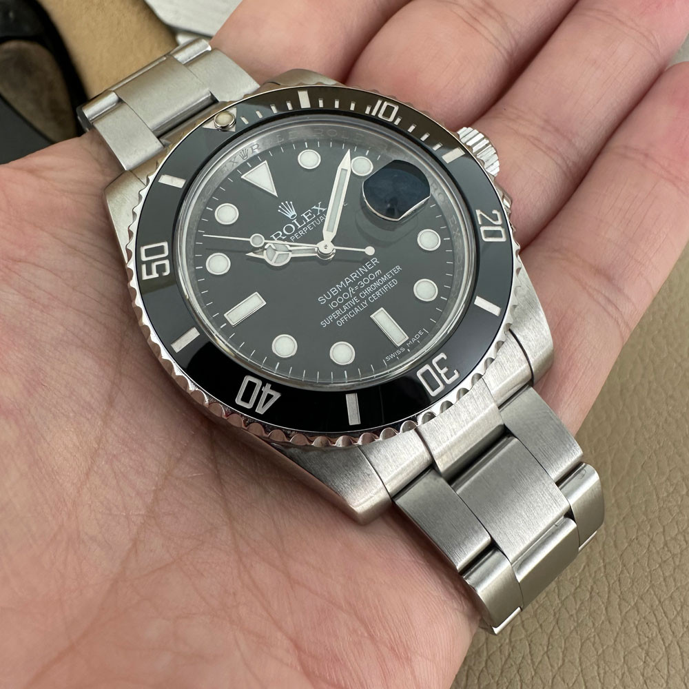Rolex Submariner 116610LN 9