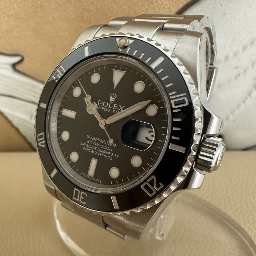 Rolex Submariner 116610LN 1