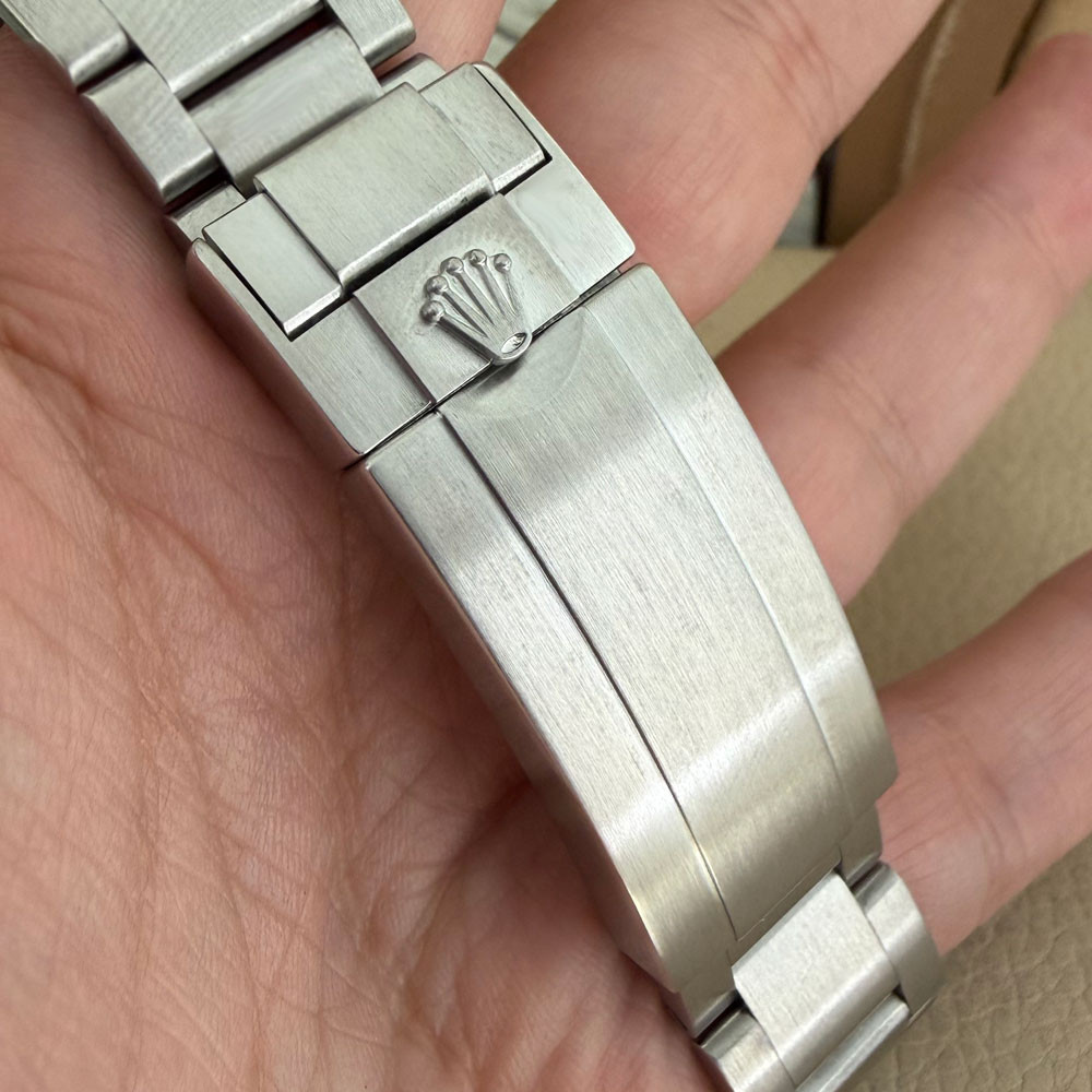 Rolex Submariner 116610LN 9