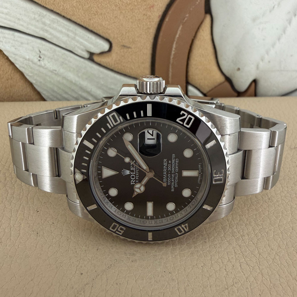 Rolex Submariner 116610LN 7