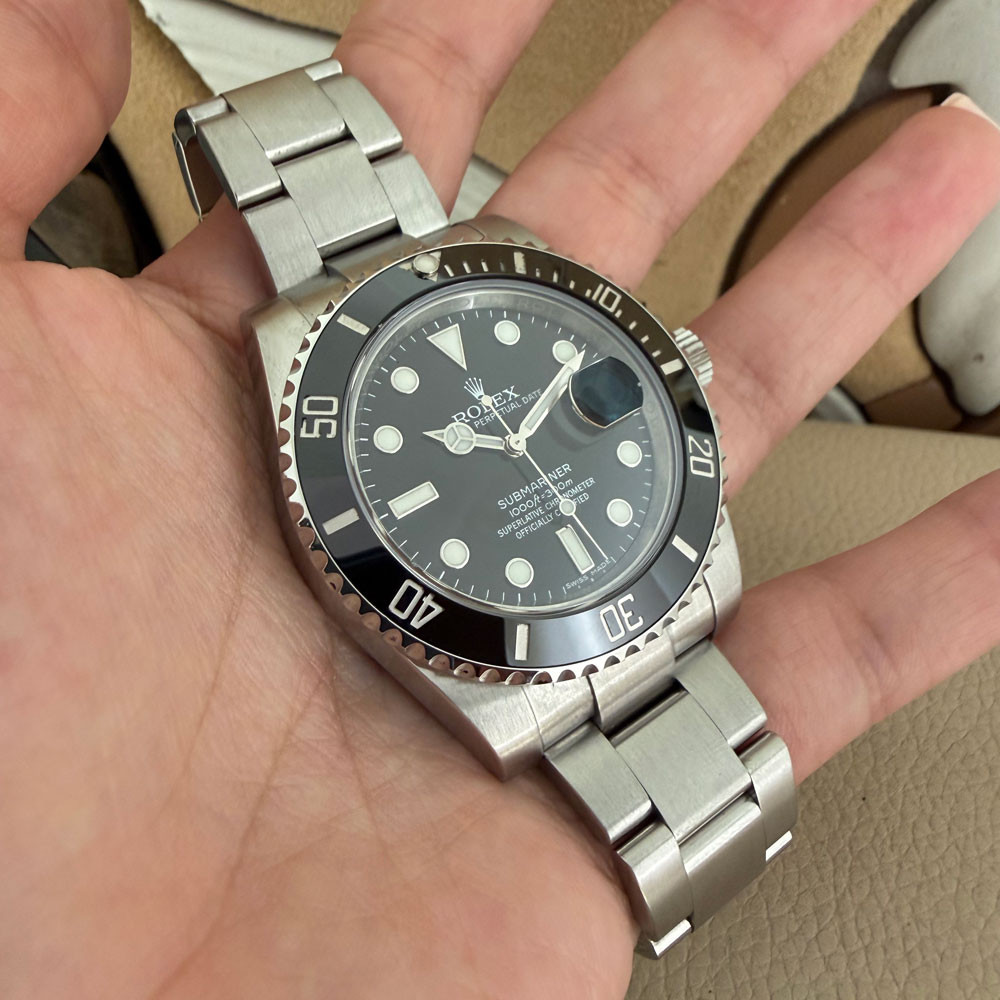 Rolex Submariner 116610LN 10