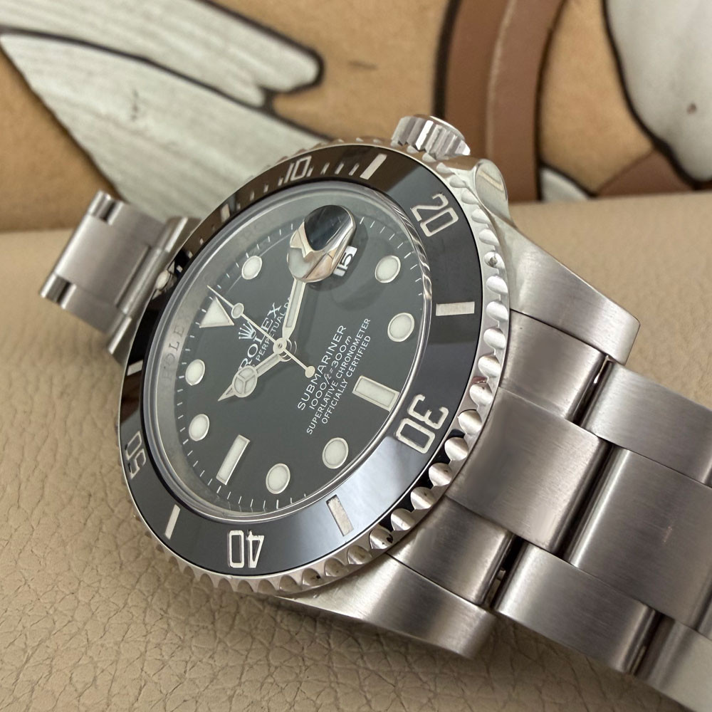 Rolex Submariner 116610LN 14