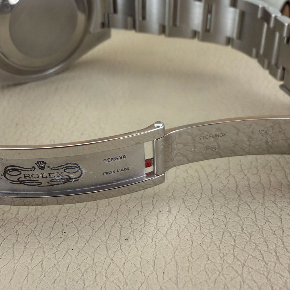 Rolex Submariner 116610LN 11
