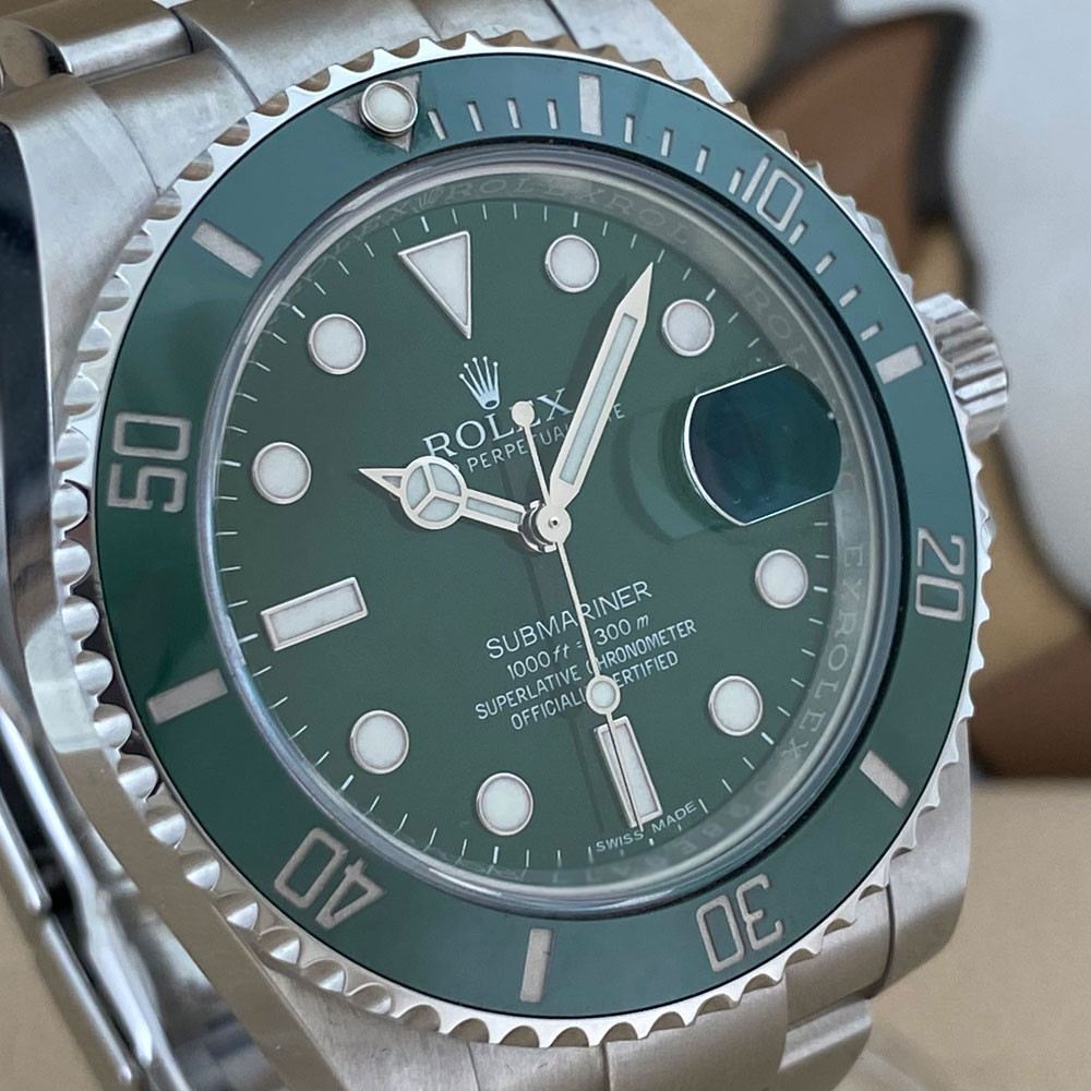 Rolex Submariner Hulk 116610LV 6