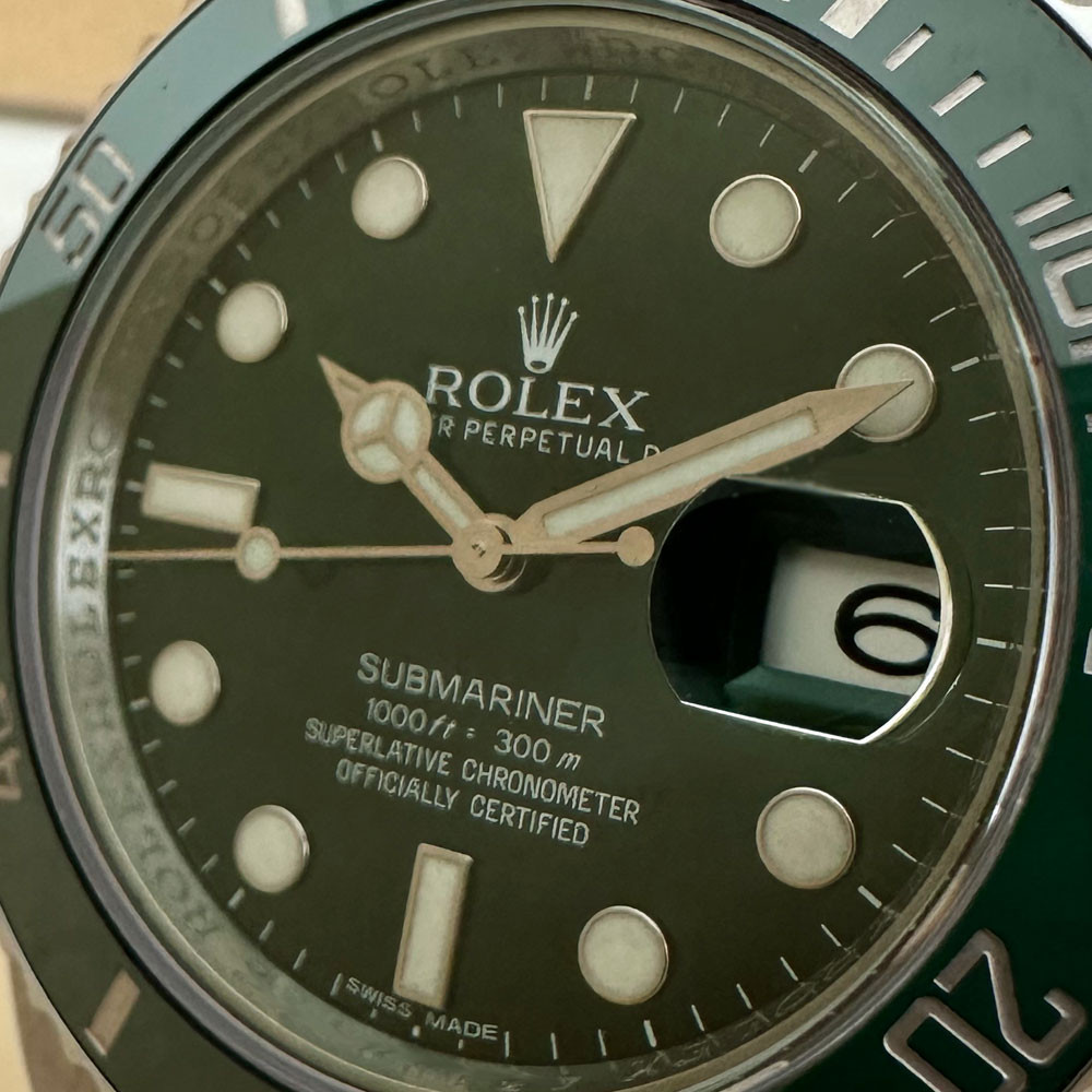 Rolex Submariner Hulk 116610LV 5