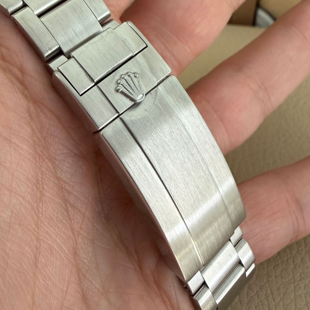 Rolex Submariner Hulk Mark I 116610LV 9