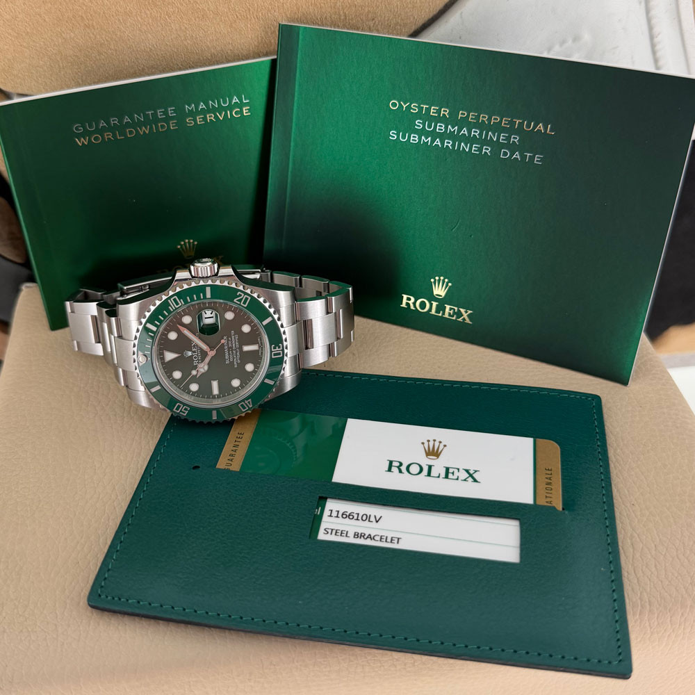 Rolex Submariner Hulk Mark I 116610LV 1