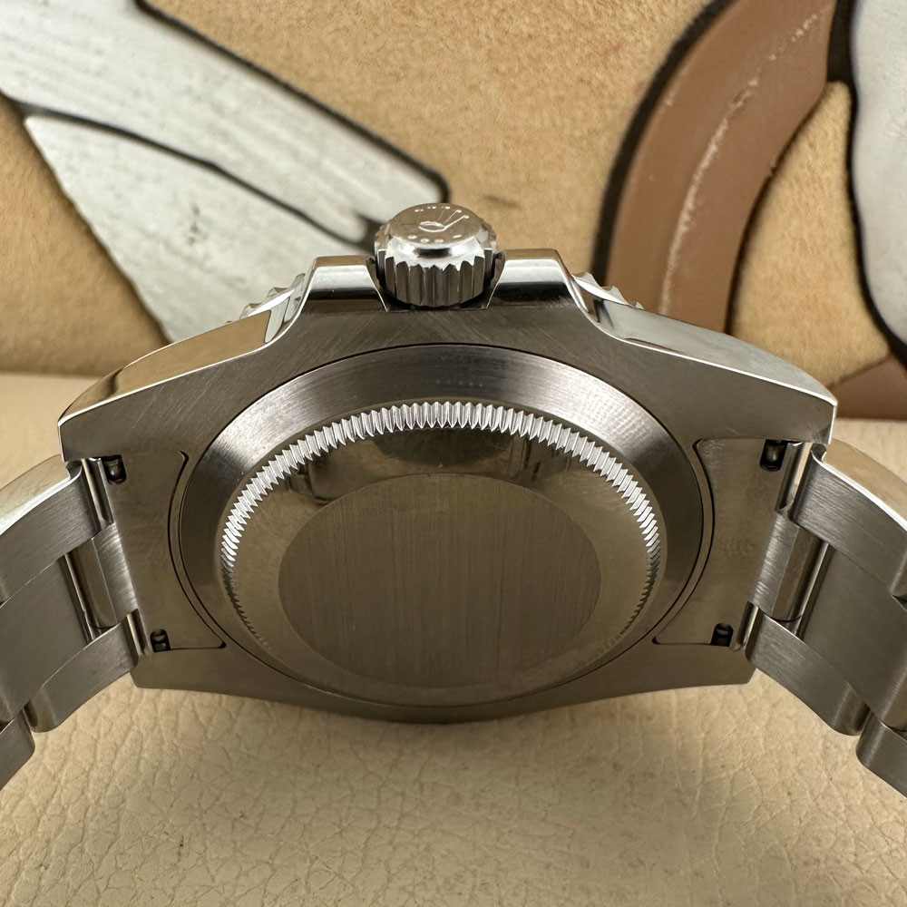 Rolex Submariner Hulk Service 2025 116610LV 9