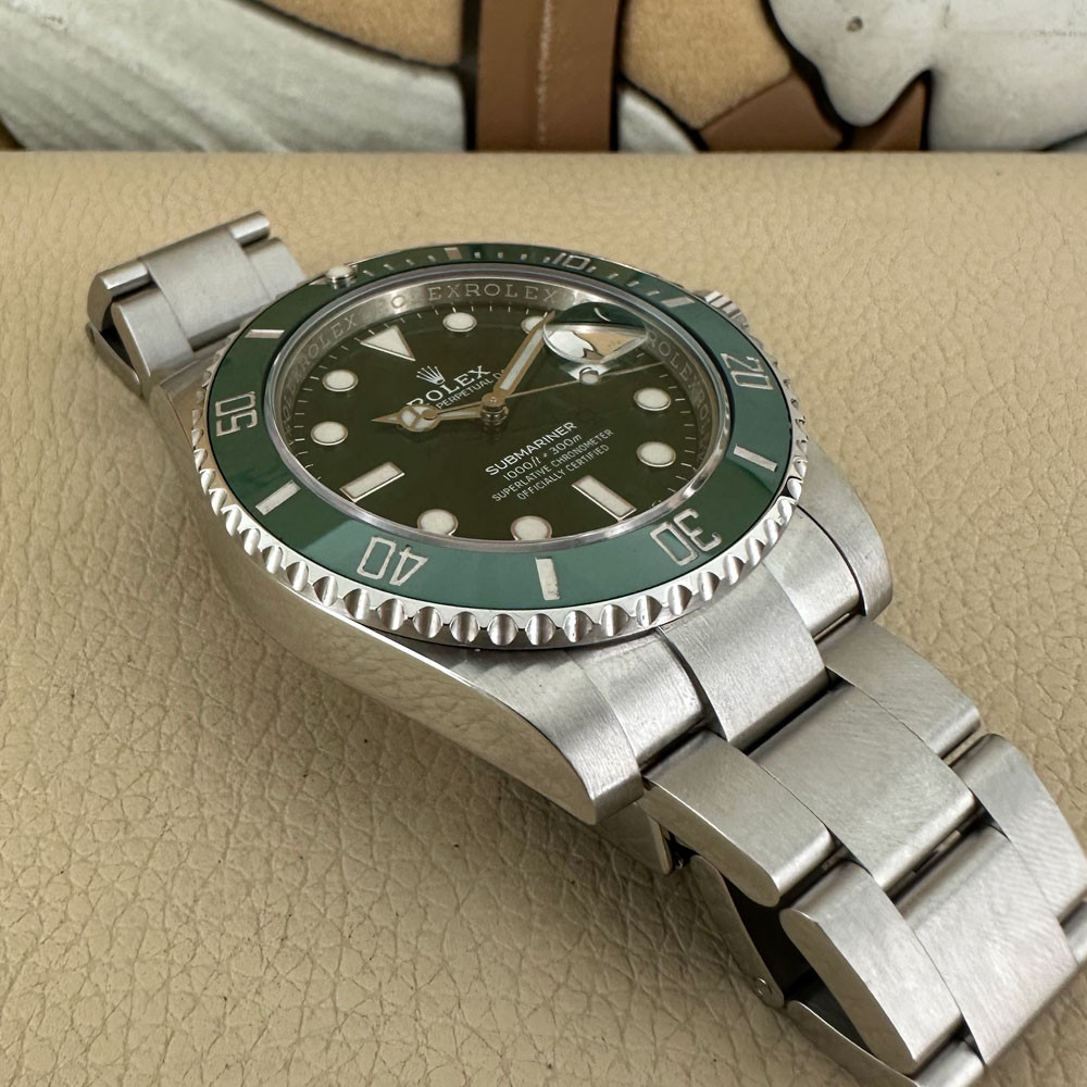 Rolex Submariner Hulk Service 2025 116610LV 14