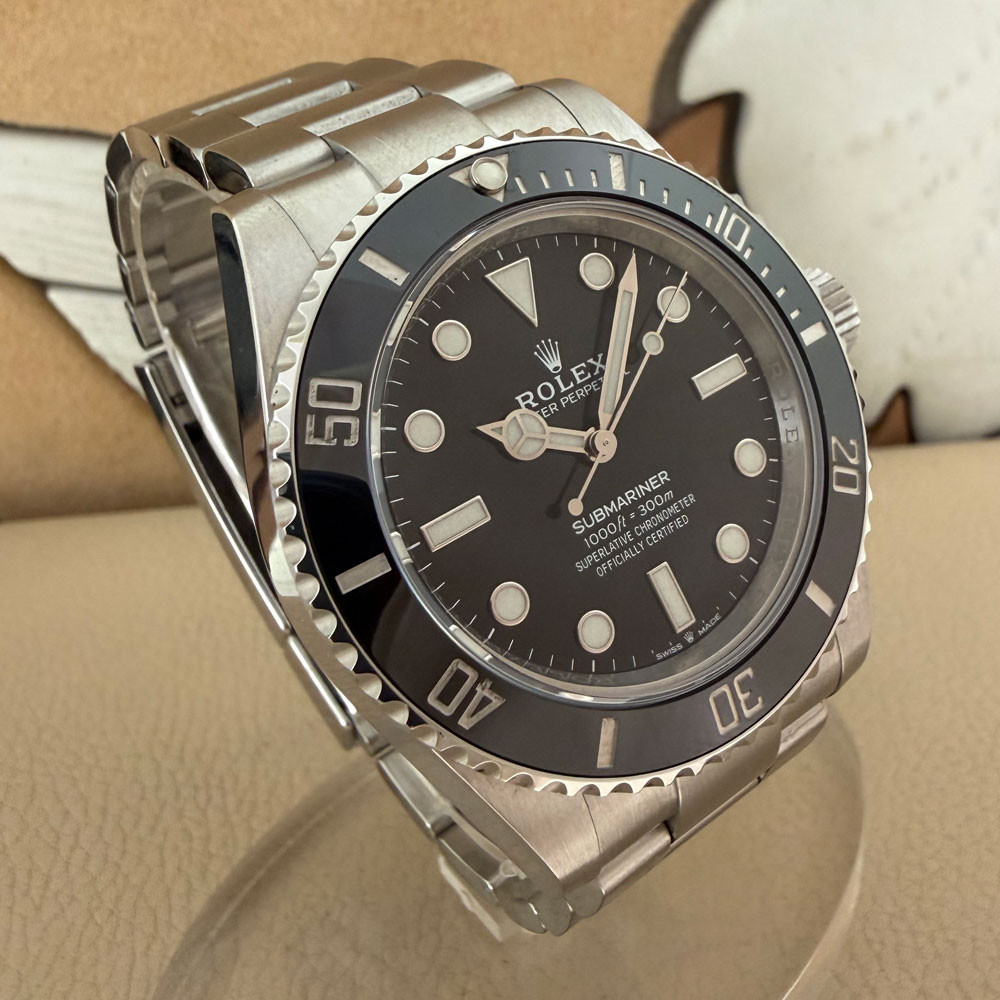 Rolex Submariner 124060 3