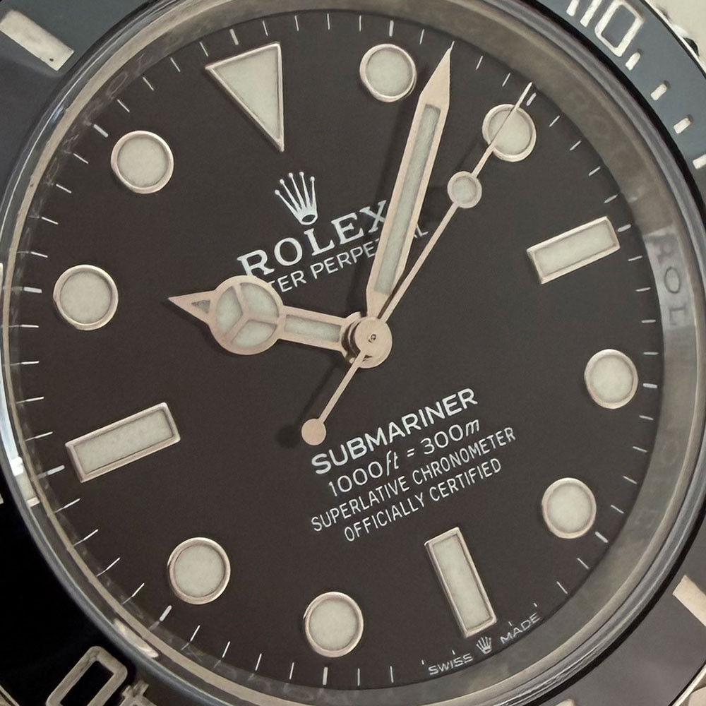 Rolex Submariner 124060 6