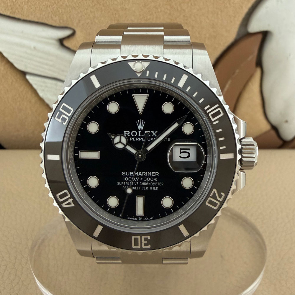 Rolex Submariner 126610LN 0