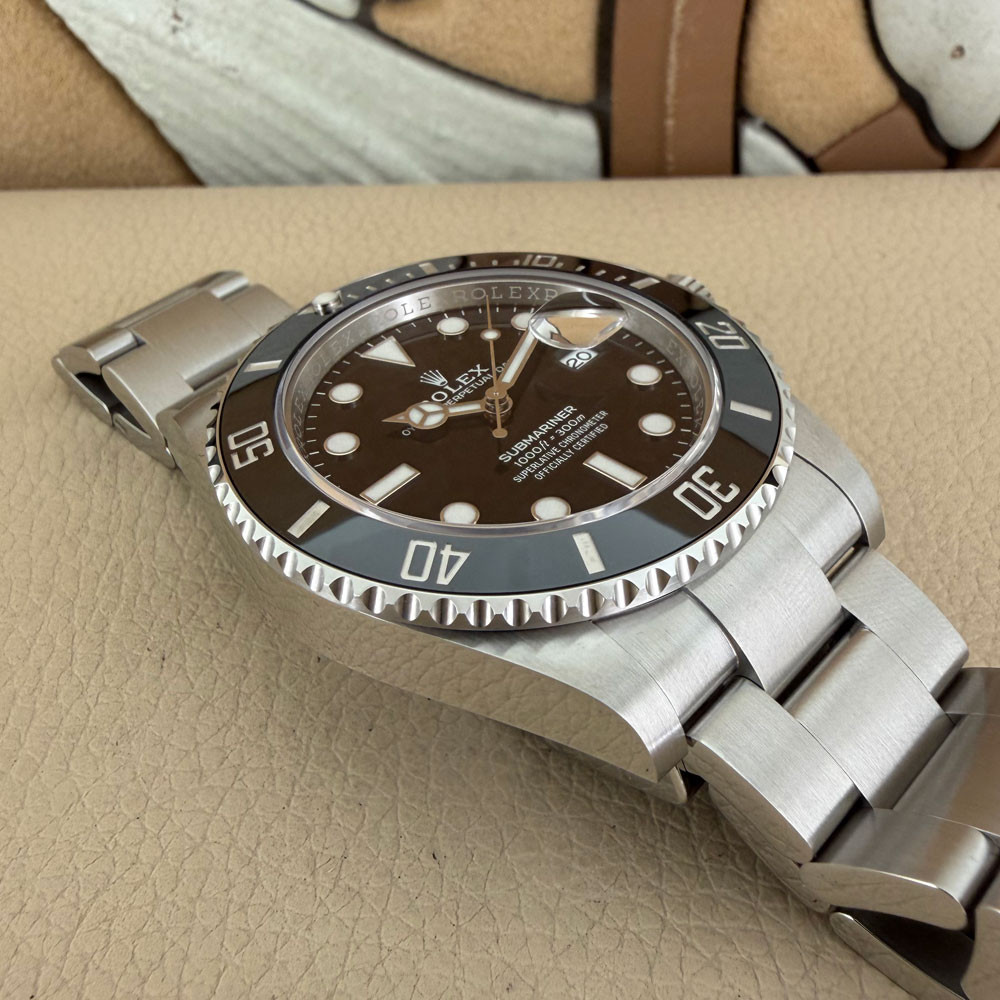 Rolex Submariner 126610LN 13