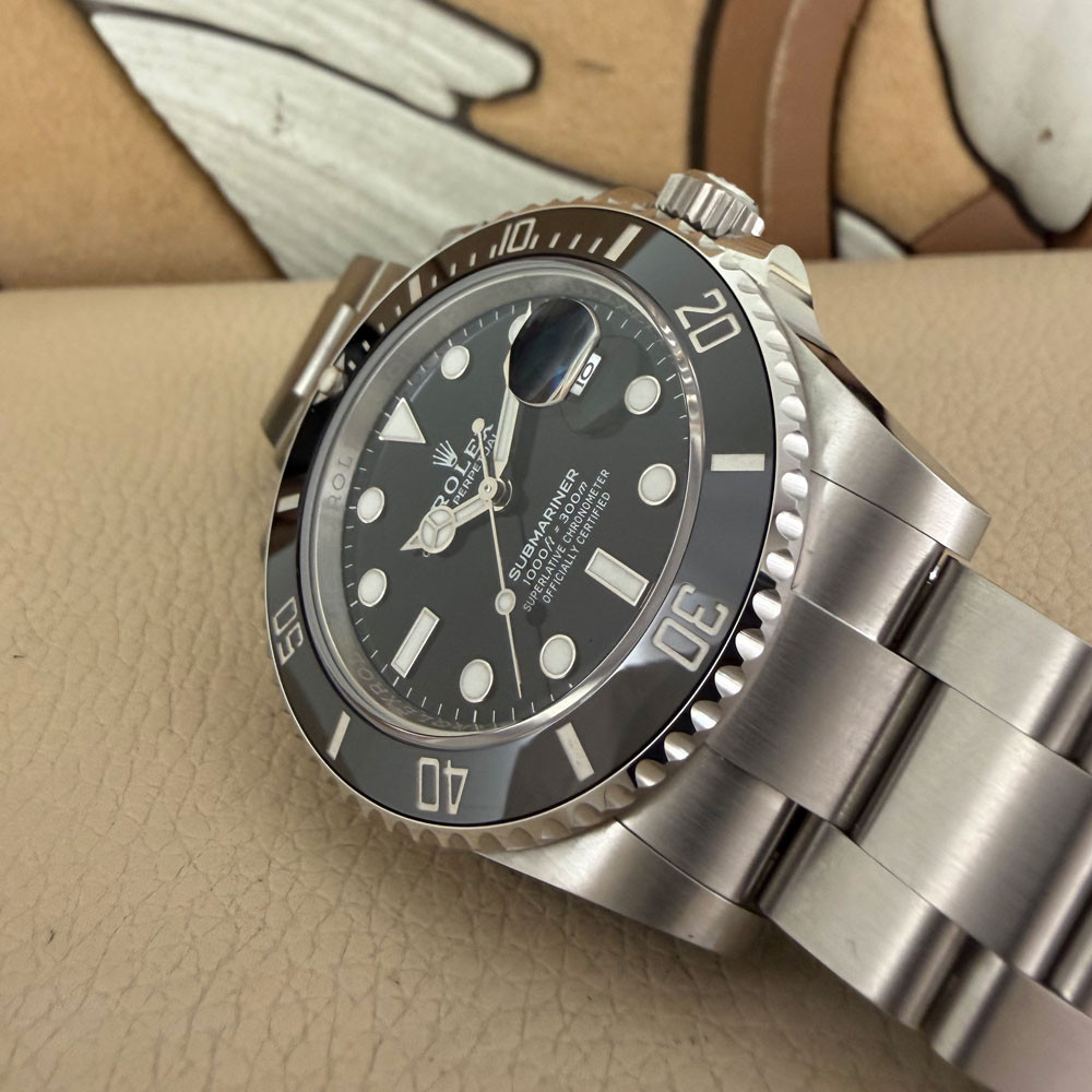 Rolex Submariner 126610LN 14